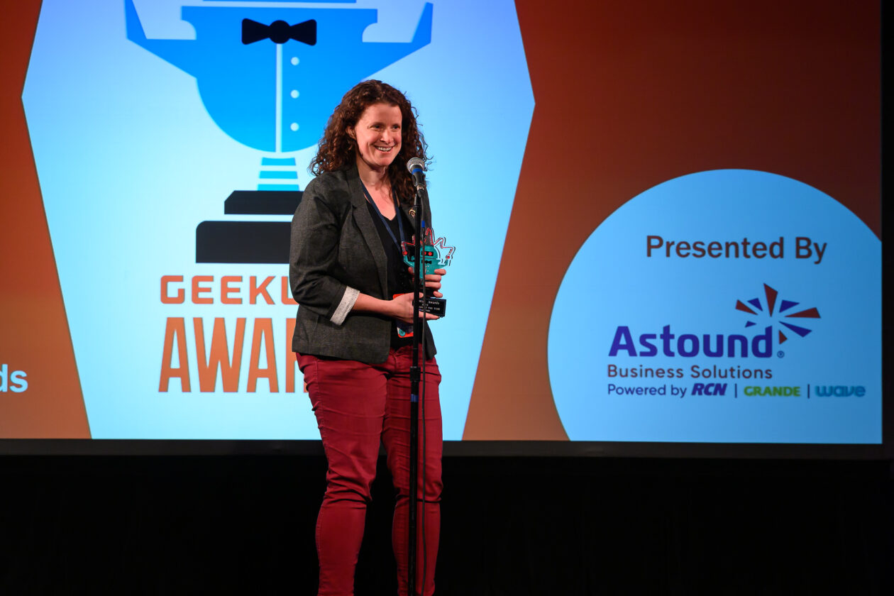 First Mode VP of Engineering Maggie Scholtz Accepts Innovation of the Year Award at 2022 GeekWire Awards